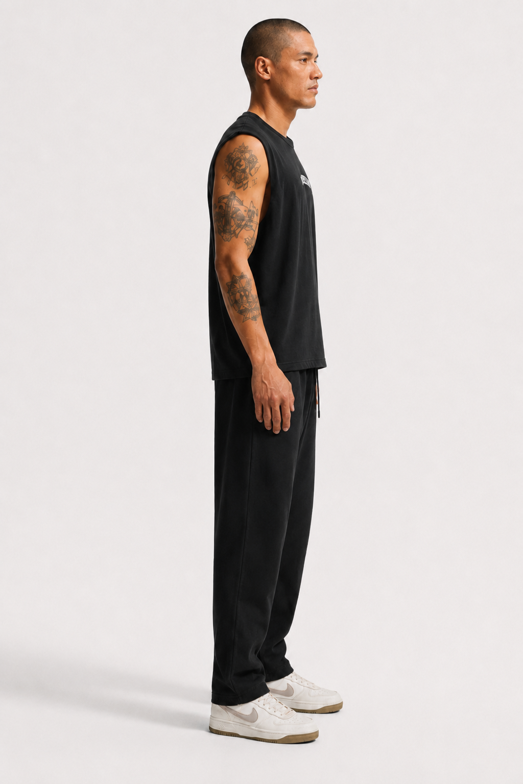 NOT OF THIS EARTH TANK — BLACK